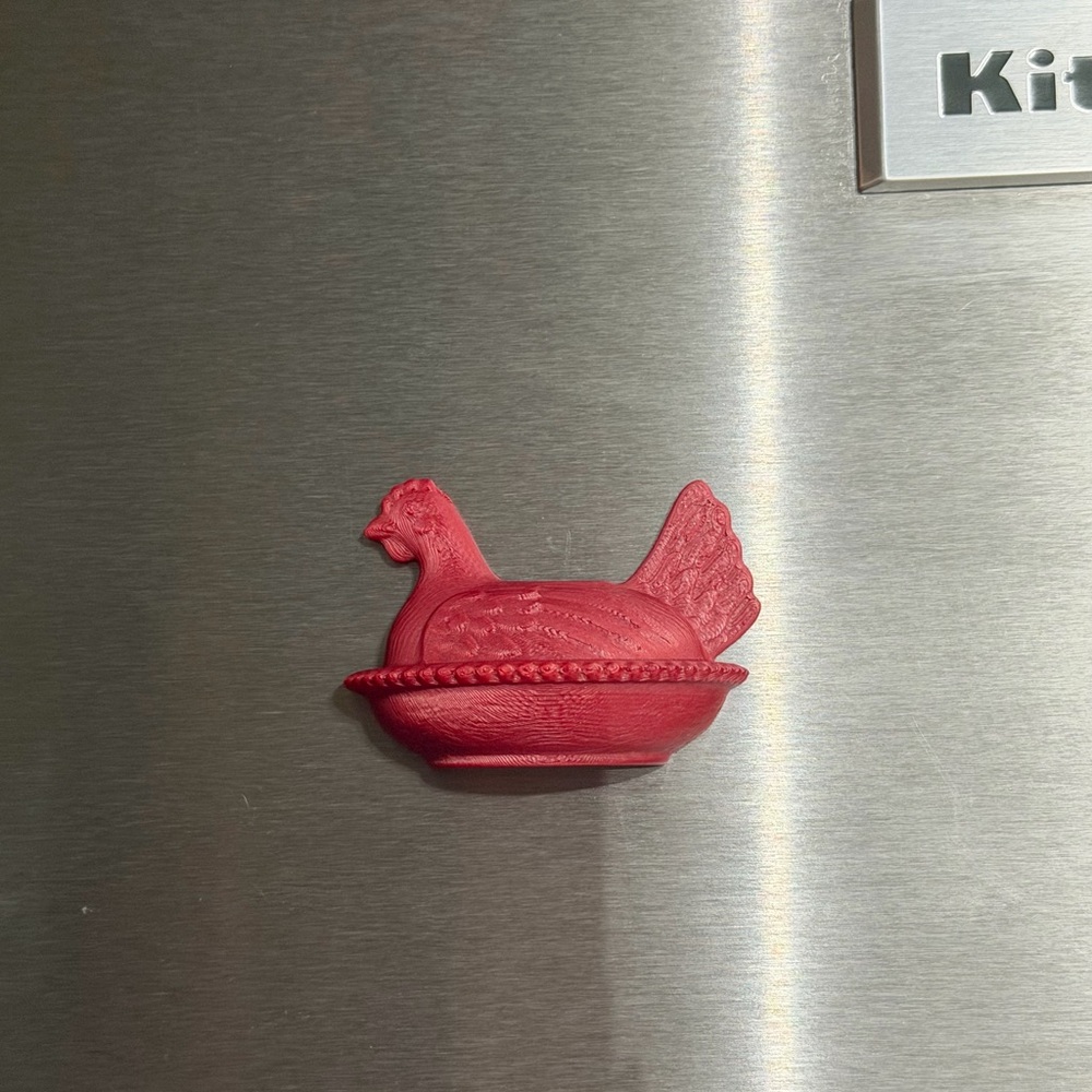 Hen on Nest Magnet (Set of 3)